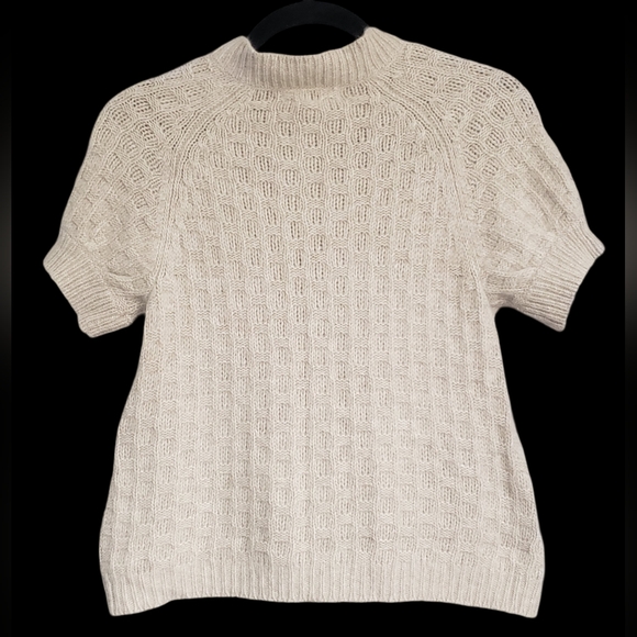 Lucy & Laurel Angora Sweater in size Medium - Picture 2 of 3